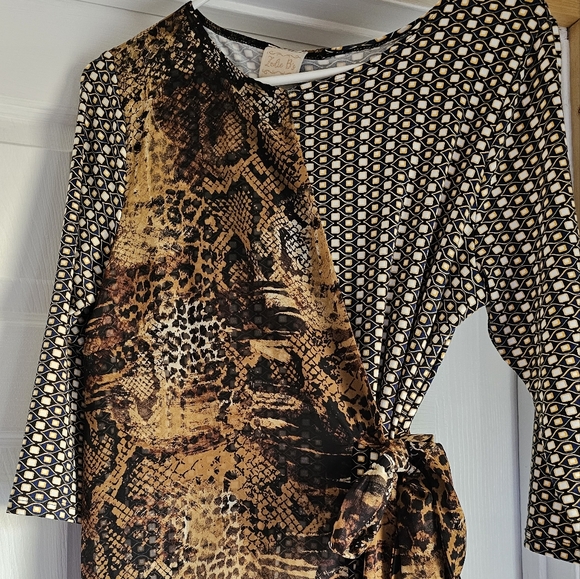 Zadie B's wrap dress - Picture 6 of 6